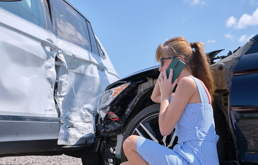 Car accident legal rights - right to contact the police.